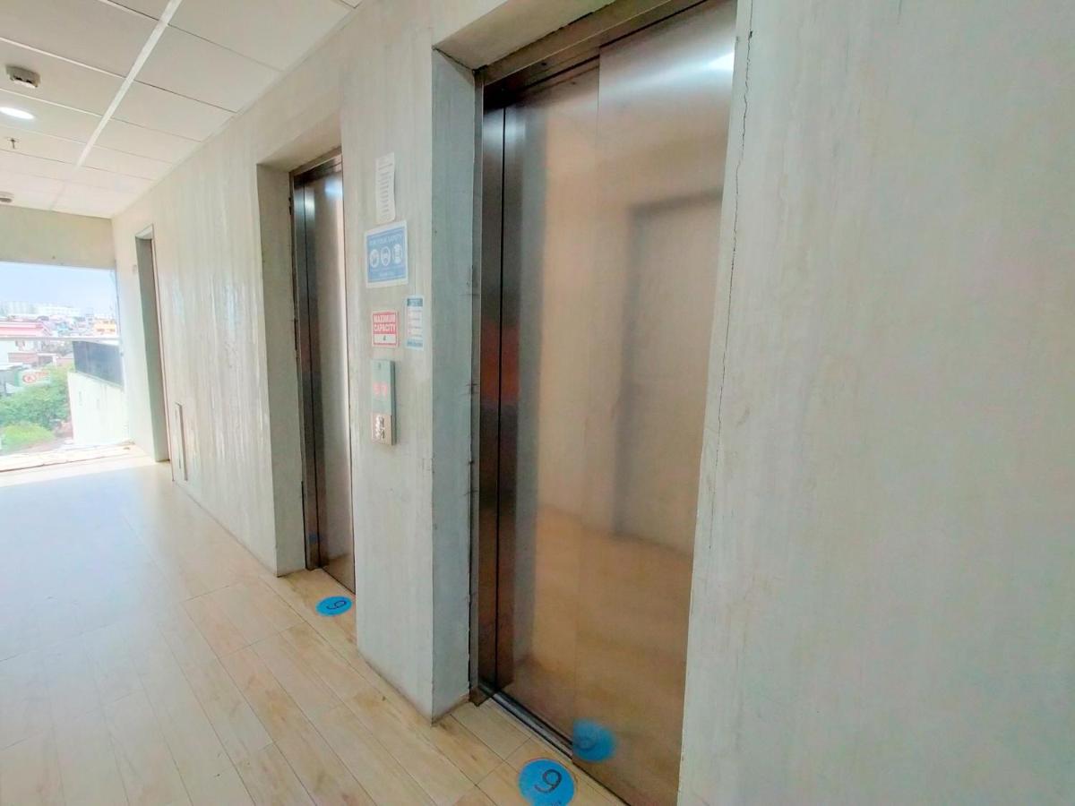 Pasay Centrale Hotel Экстерьер фото