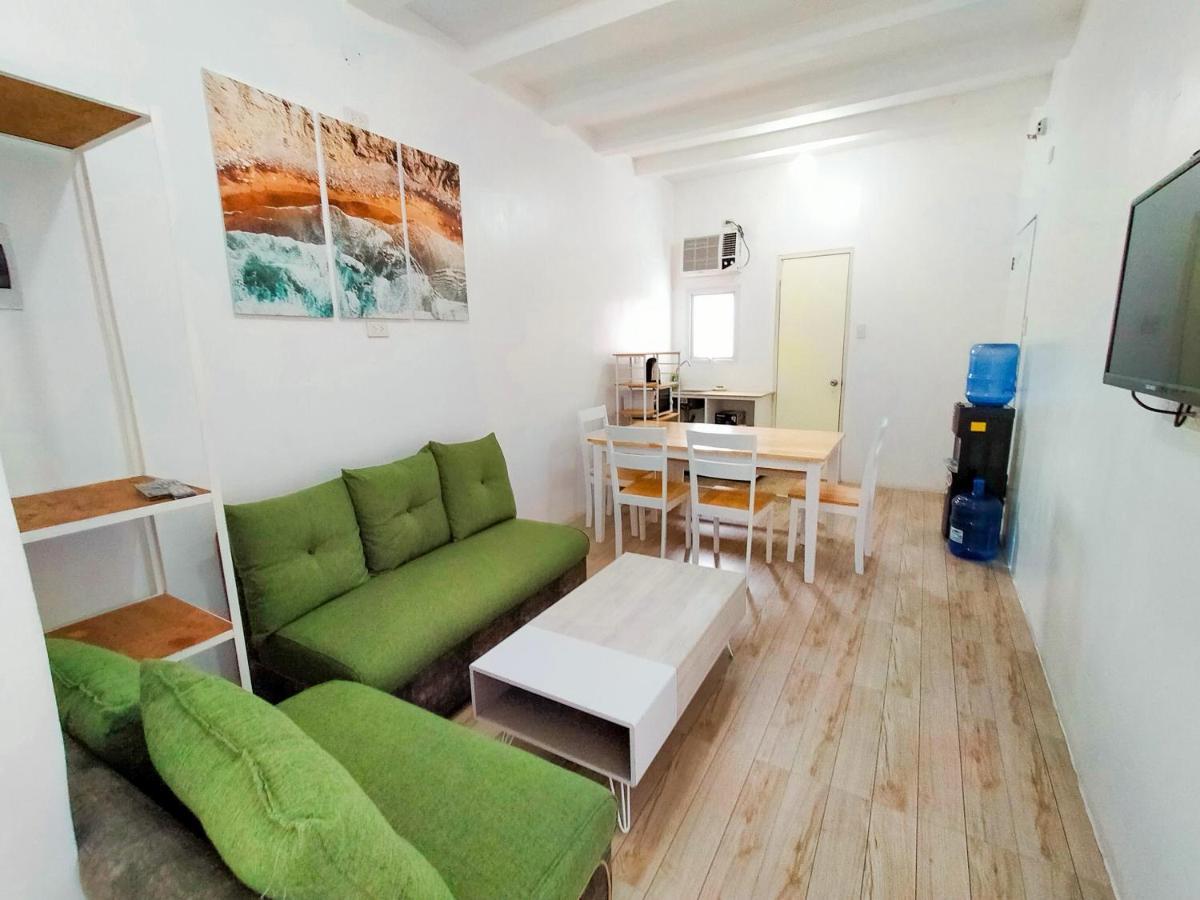 Pasay Centrale Hotel Экстерьер фото